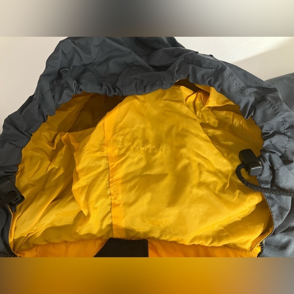 Men’s Hooded Jacket/Coat/Windbreaker, Large, Gray/Yellow/Red, CB Sports - Picture 2 of 14
